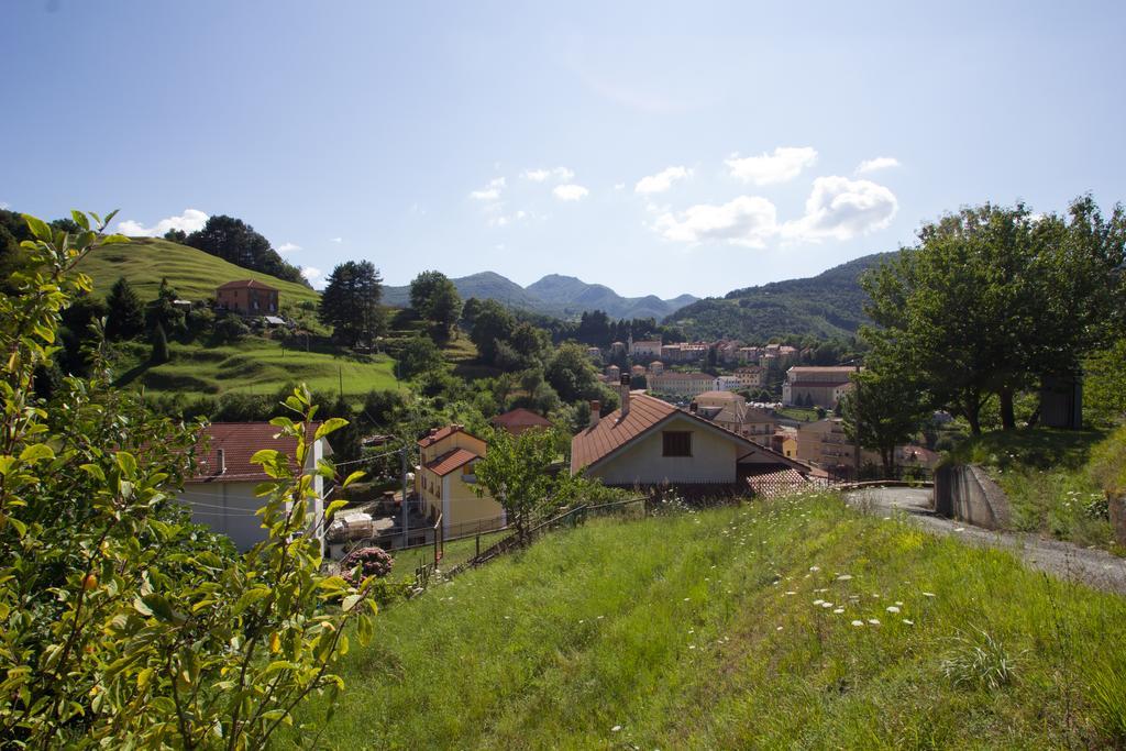 Bed & Breakfast Il Giardino Fiorito Masone Exterior photo